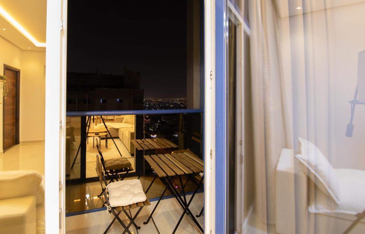 Luxury Brand New 1bd In Free Parking Near * Ajman