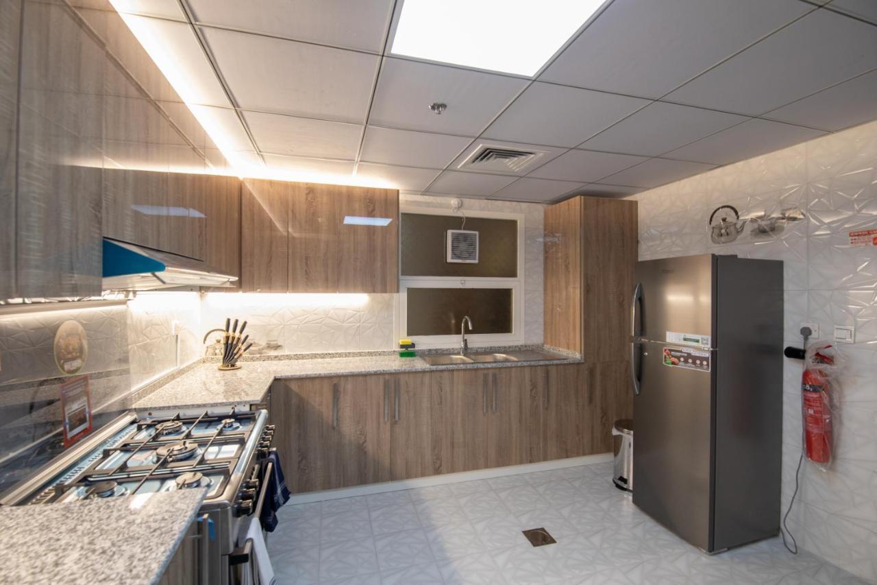 Luxury Brand New 1bd In Free Parking Near *