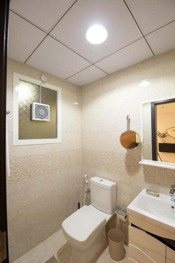 Luxury Brand New 1bd In Free Parking Near Ajman