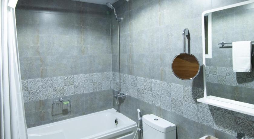 Luxury Brand New 1bd In Free Parking Near Apartment Ajman